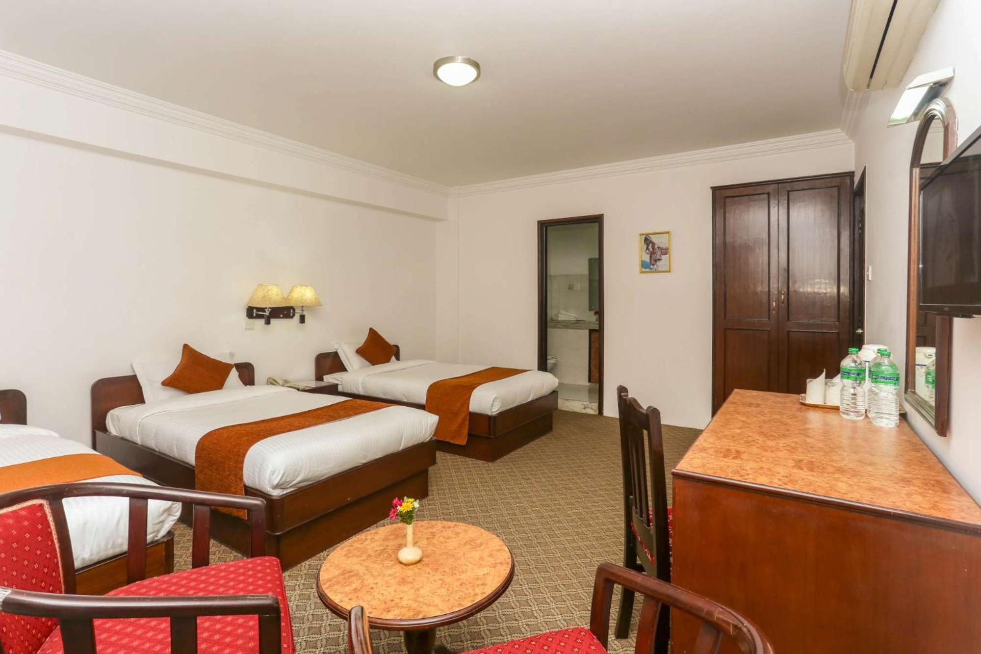 Fuji Hotel Kathmandu Exteriör bild