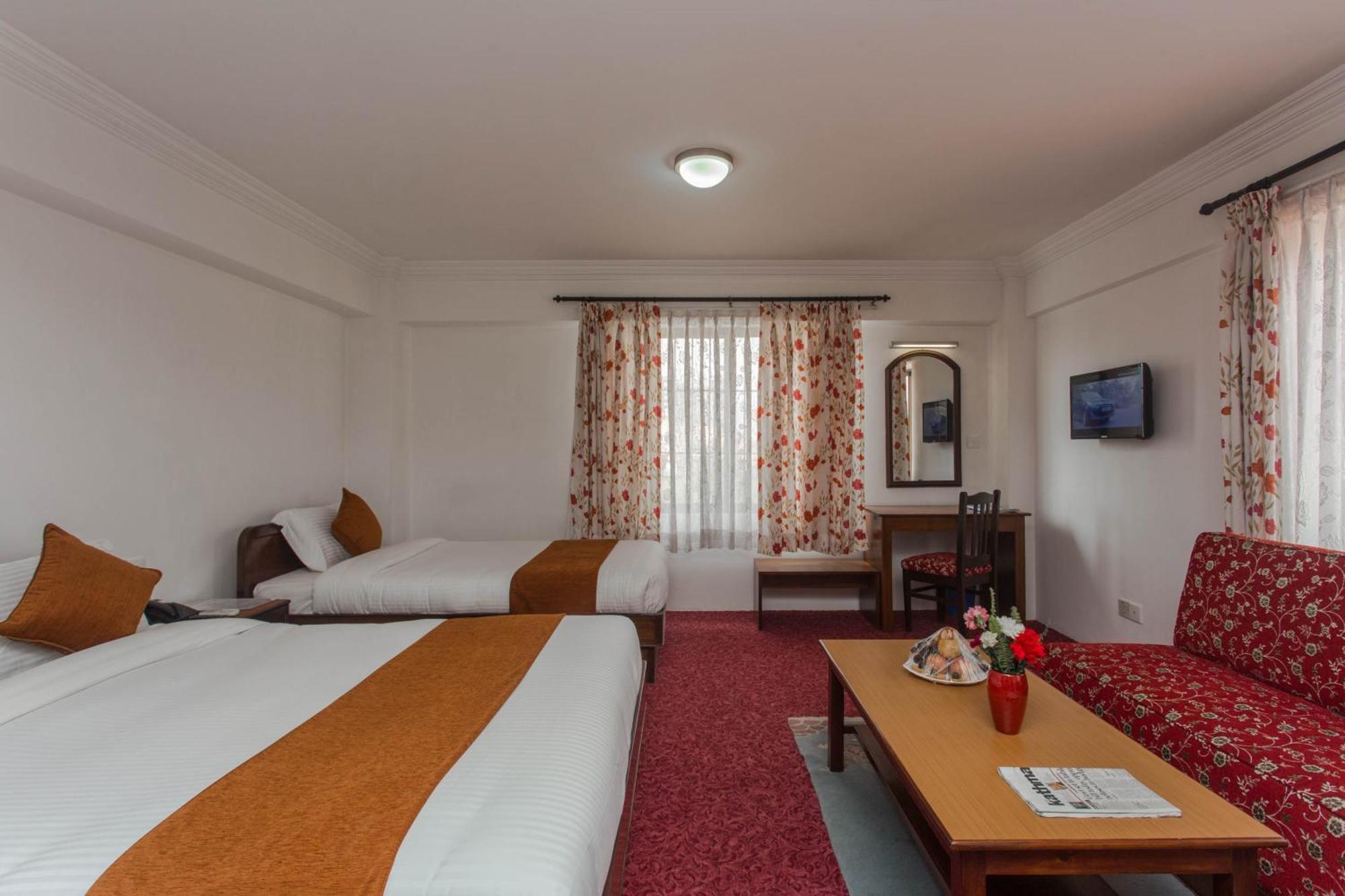 Fuji Hotel Kathmandu Exteriör bild