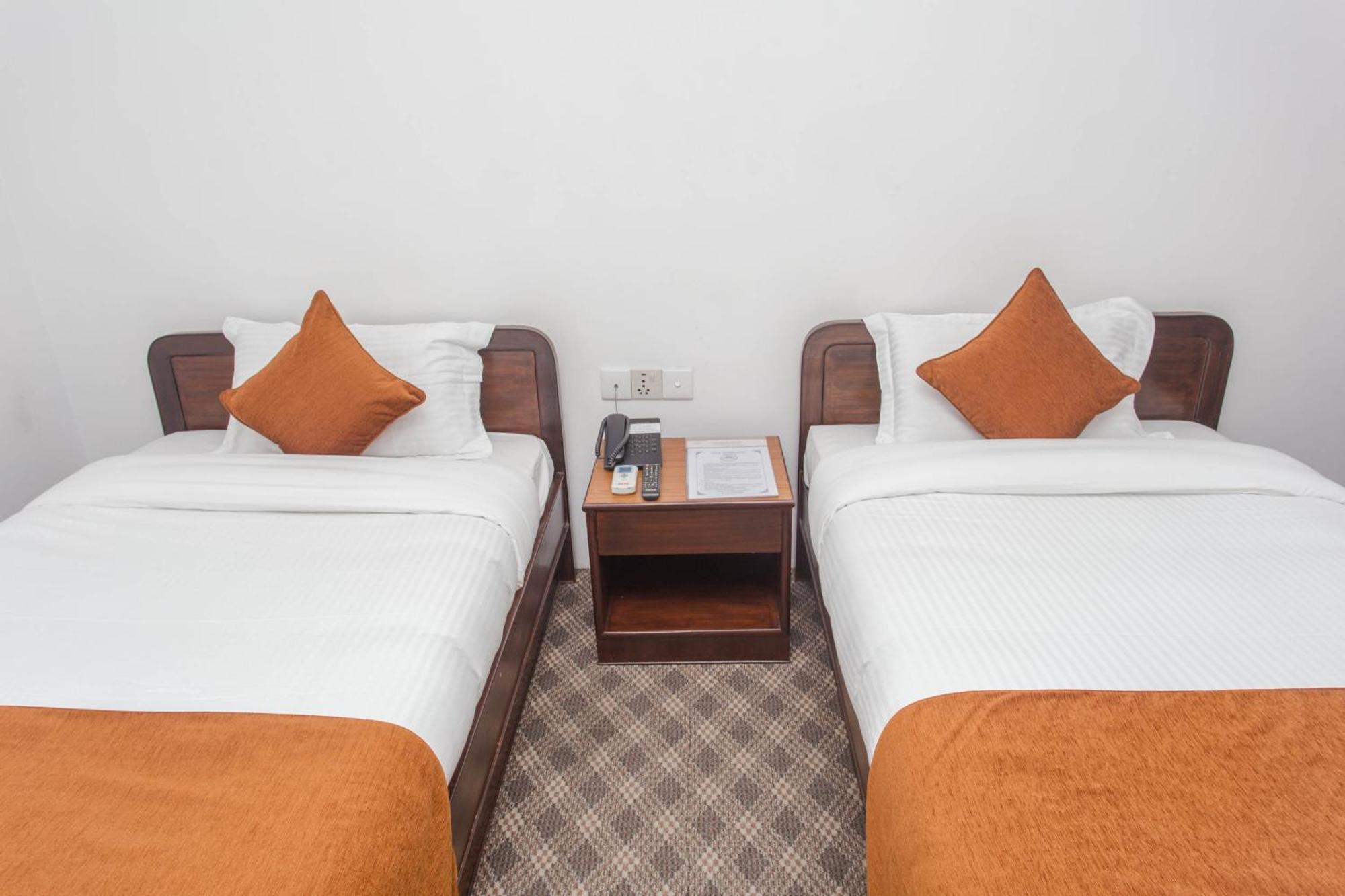 Fuji Hotel Kathmandu Exteriör bild