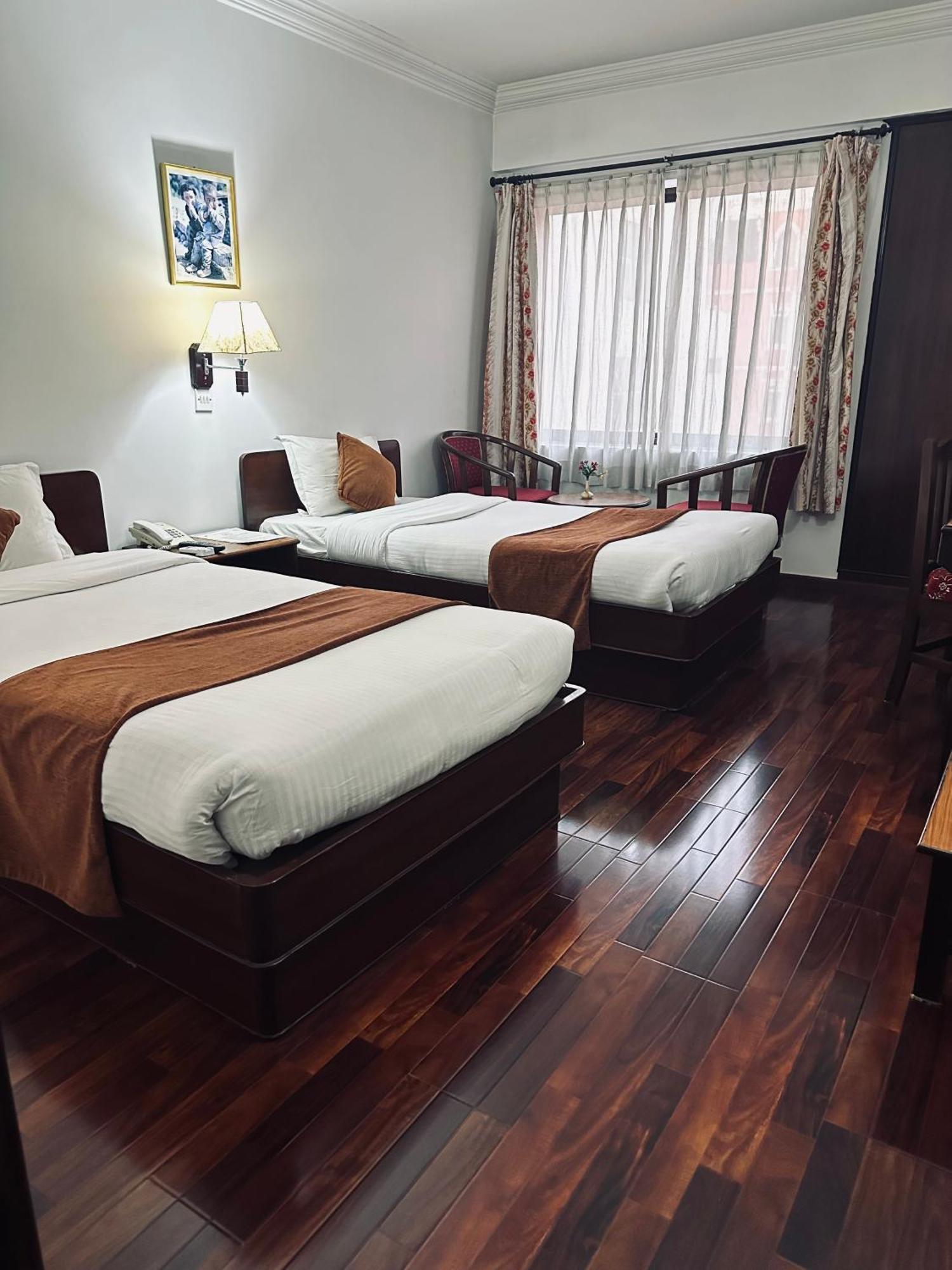Fuji Hotel Kathmandu Exteriör bild